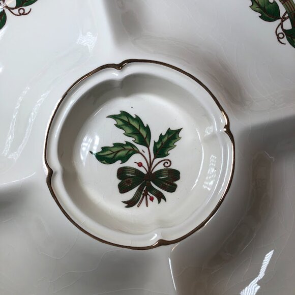 Royal Limited Holly Holiday divided serving platter - NWT - Picture 5 of 11